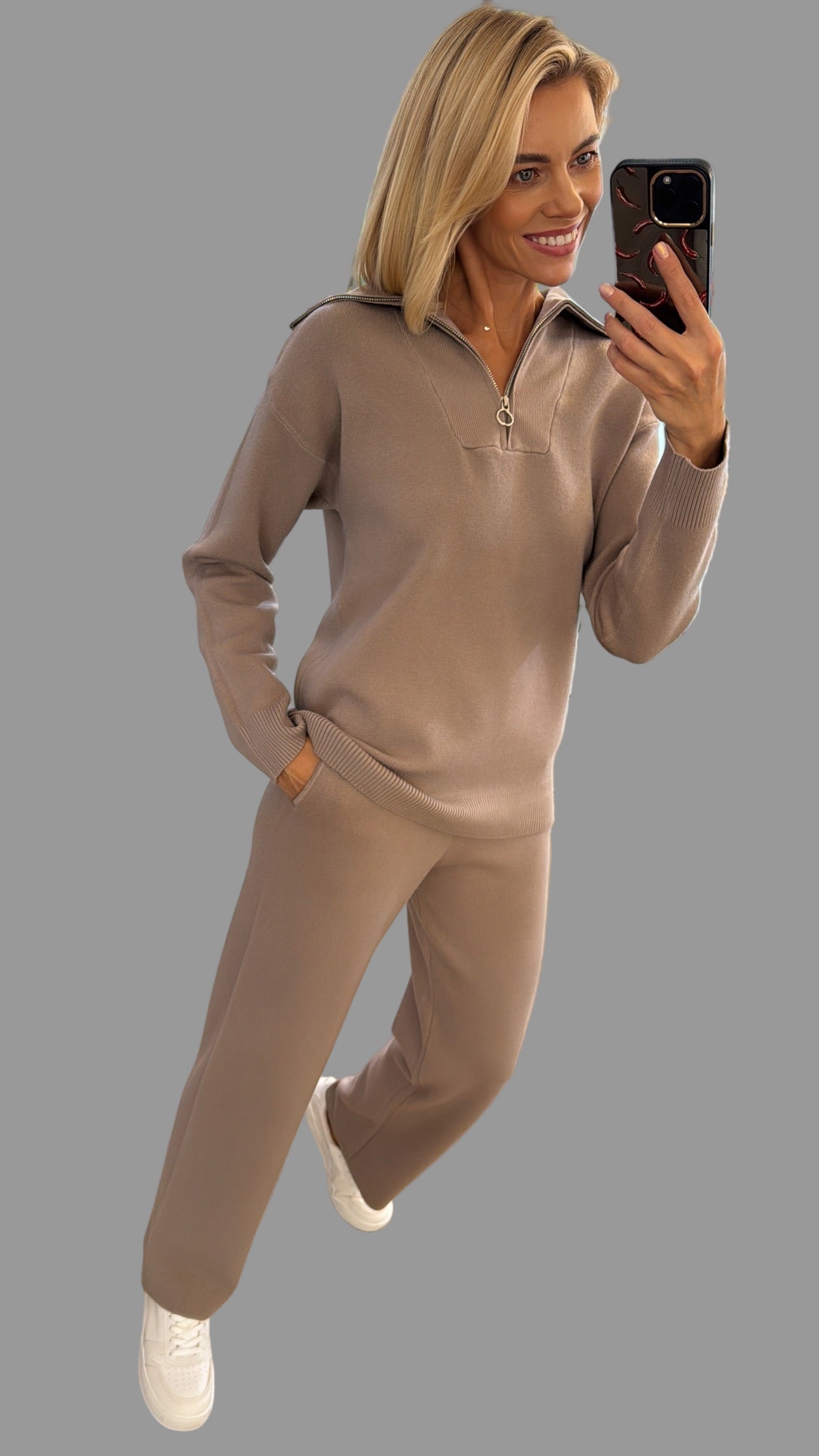 Kostiumėlis su kelnėmis “MELANIJA” Polo