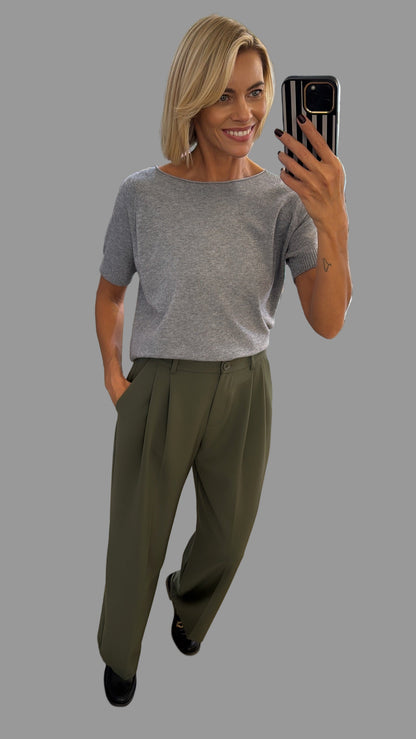 Kelnės tiesaus modelio