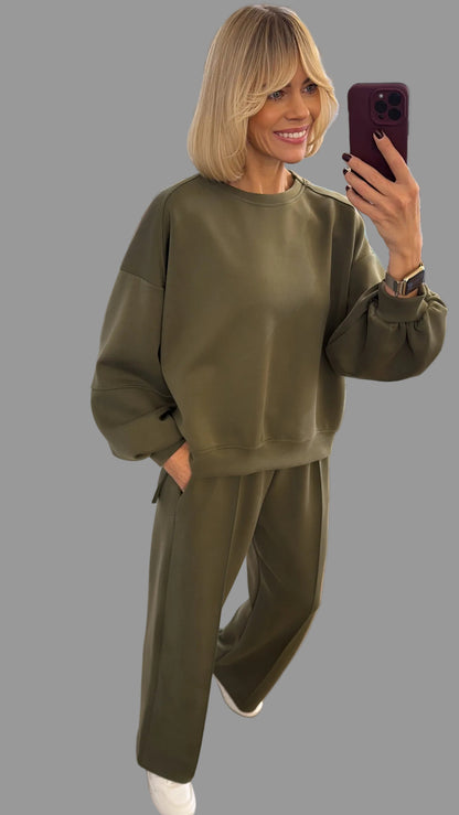 Laisvalaikio kostiumas