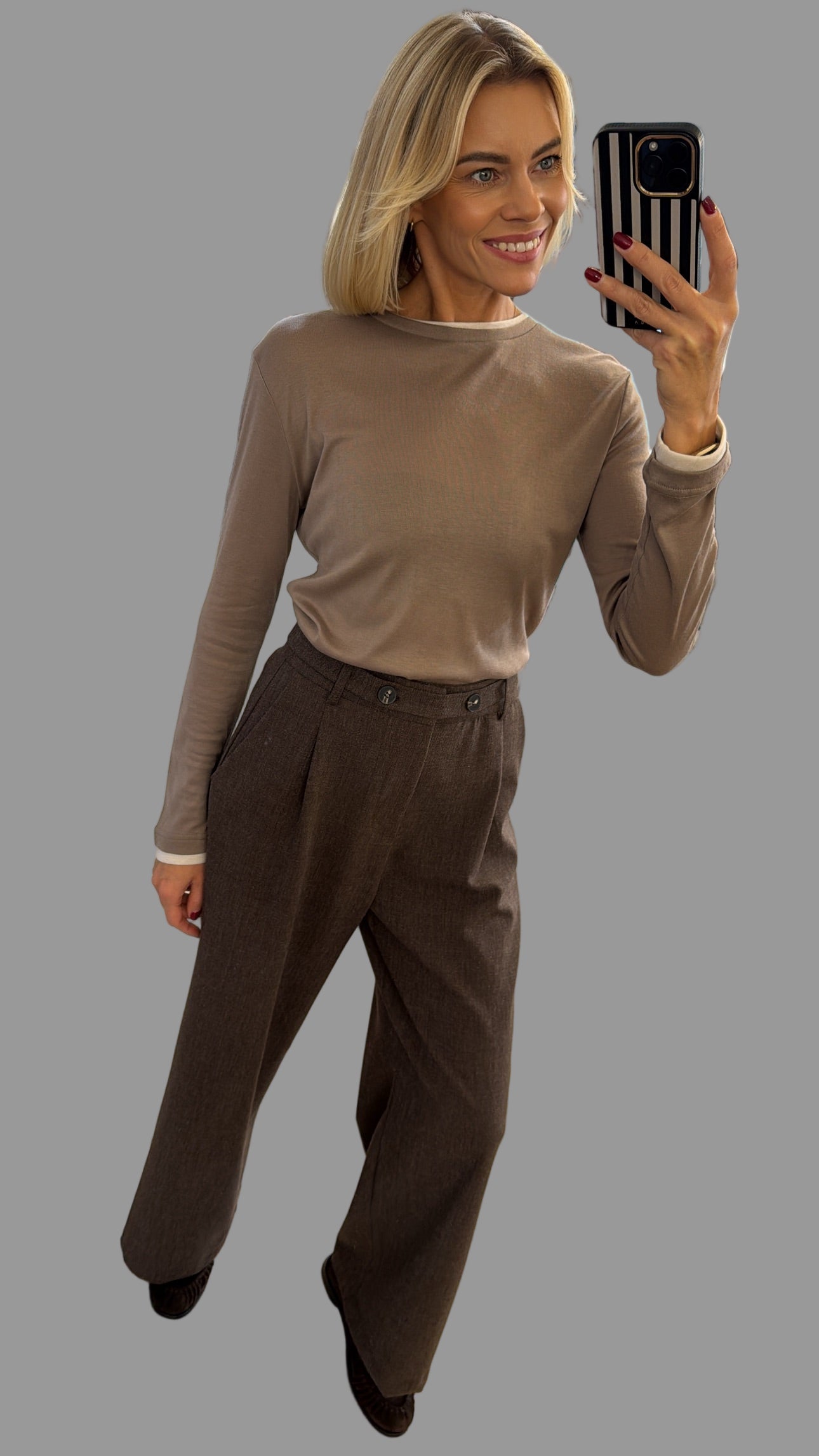 Kelnės su dirželiu