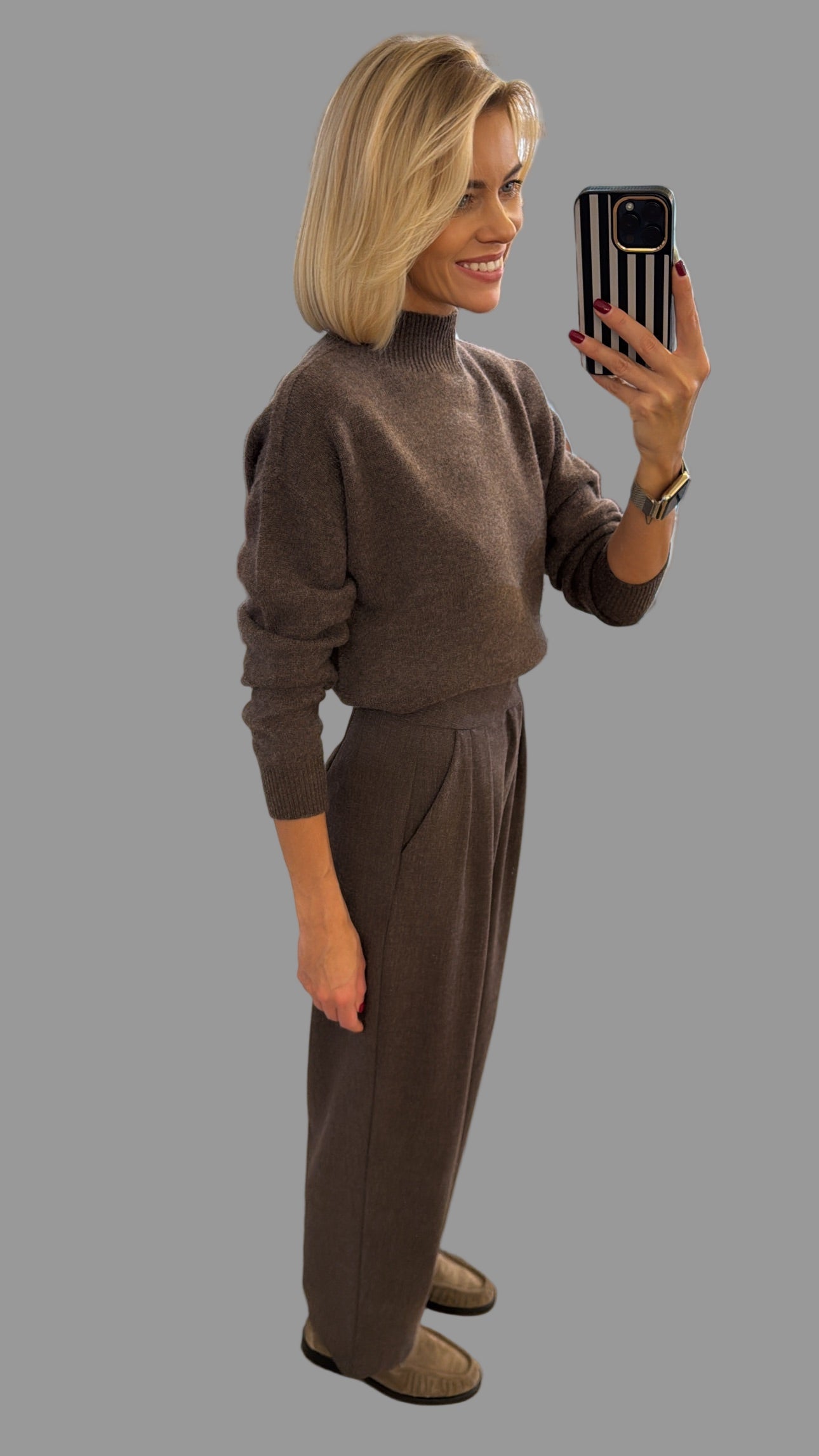 Kelnės aukštu liemeniu