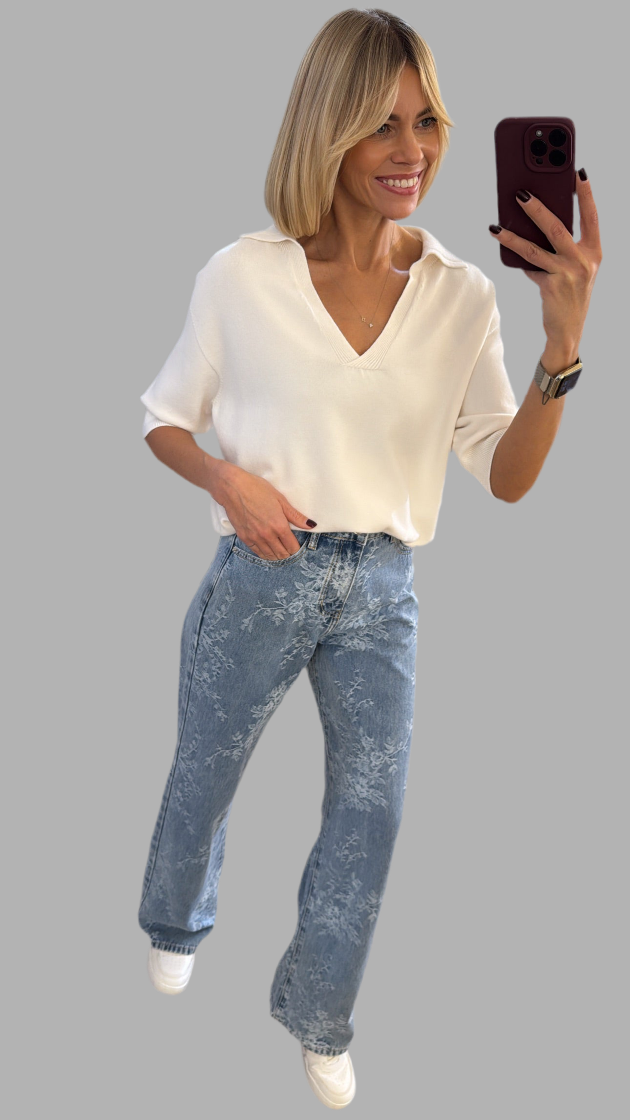 Džinsai siuvinėti gėlėmis