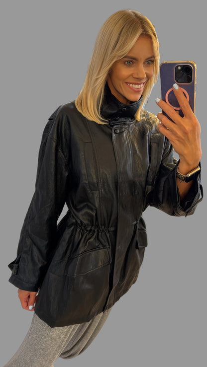 Striukė eco odos