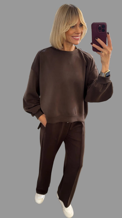 Laisvalaikio kostiumas