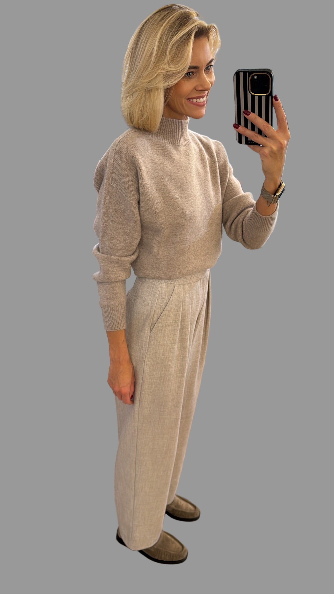 Kelnės aukštu liemeniu