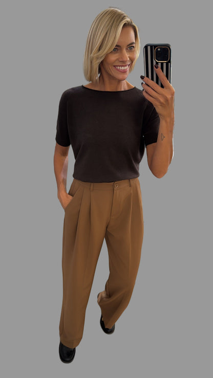 Kelnės tiesaus modelio