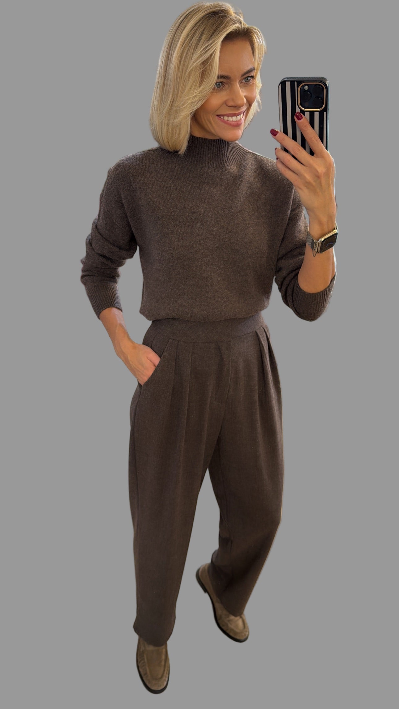 Kelnės aukštu liemeniu