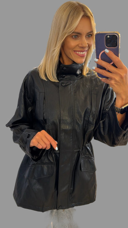 Striukė eco odos