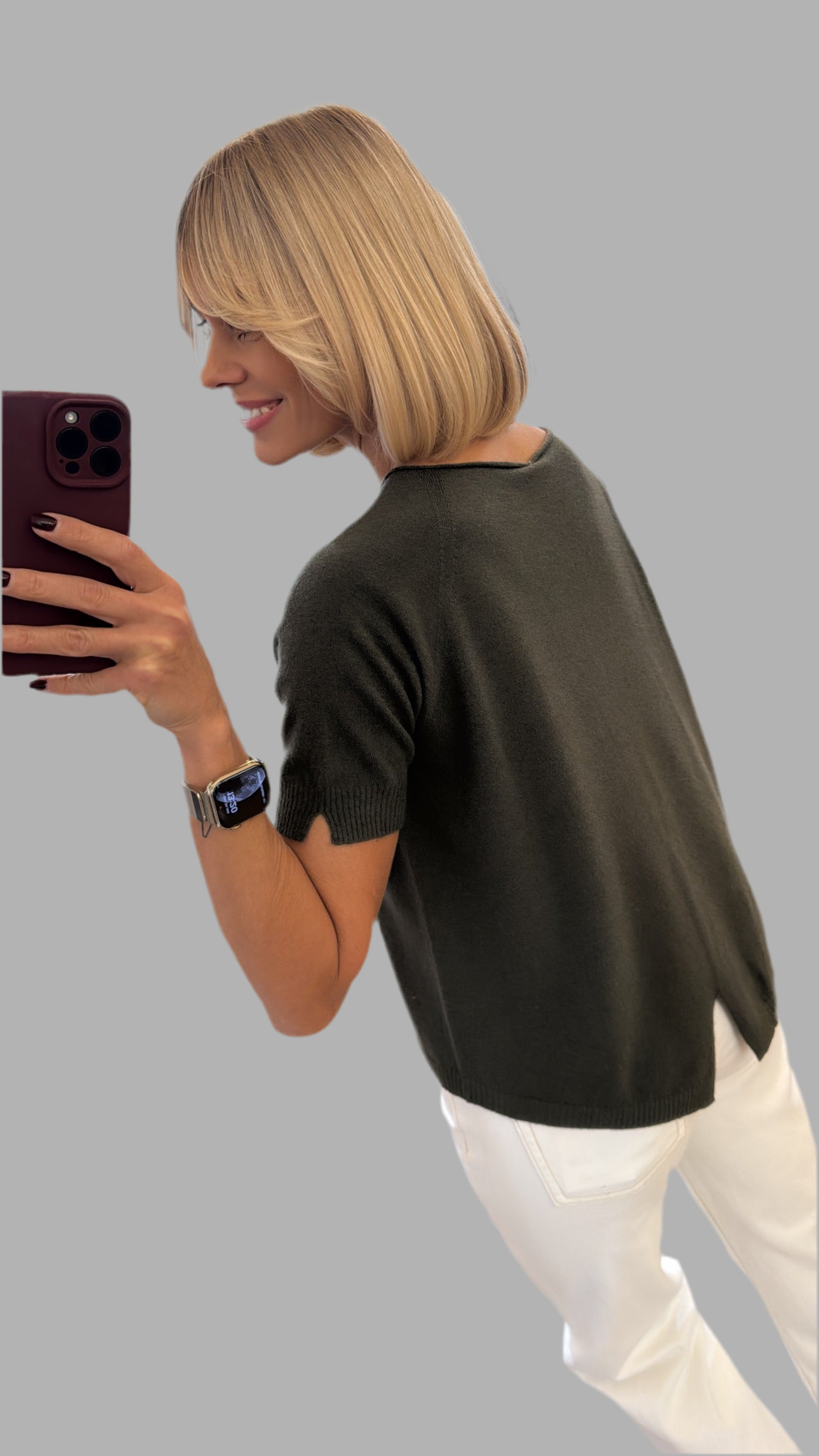 Megztinis trumpomis rankovėmis