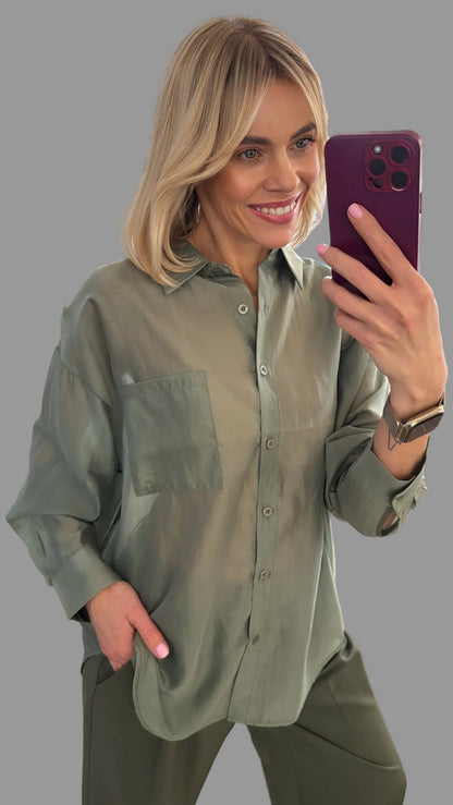 Marškiniai lengvai krintančio audinio